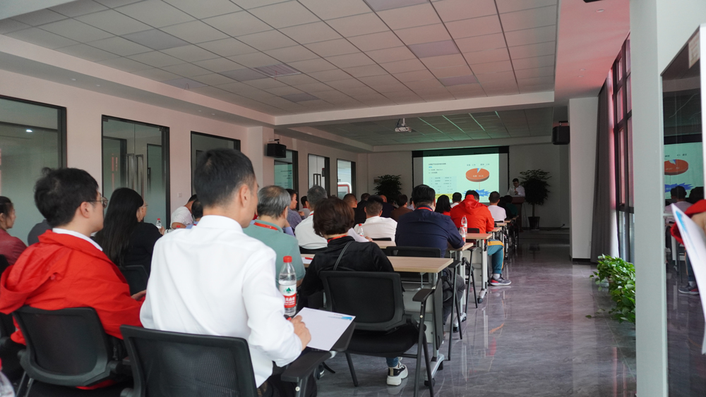 How to Design an Energy-efficient Air Compressor Station?-5 Elang compressor training