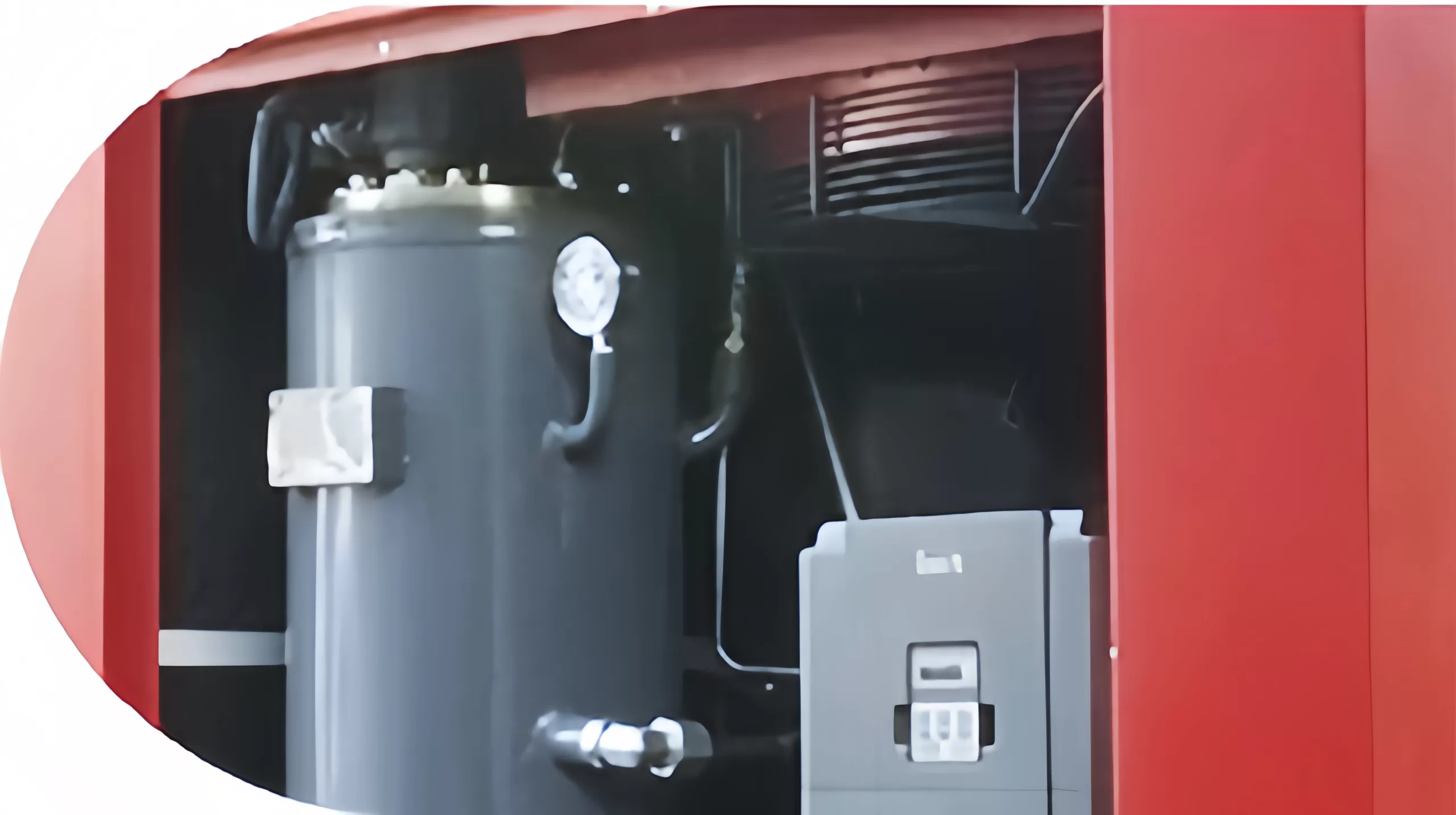 ERE Series Economic VSD Screw Air Compressor-9 oil gas tank